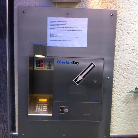 Hotel Mueller Koeln Ngoại thất bức ảnh