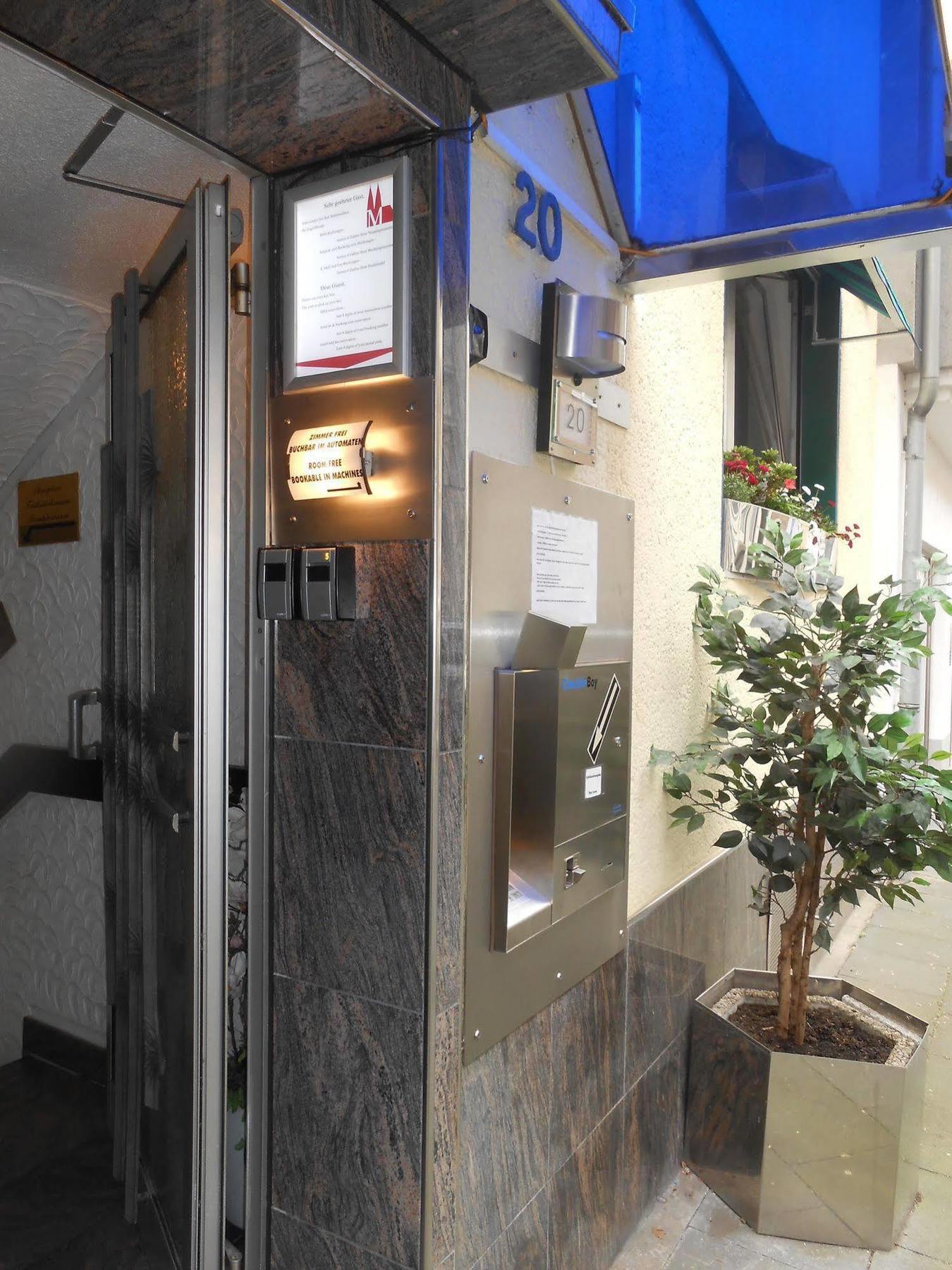 Hotel Mueller Koeln Ngoại thất bức ảnh