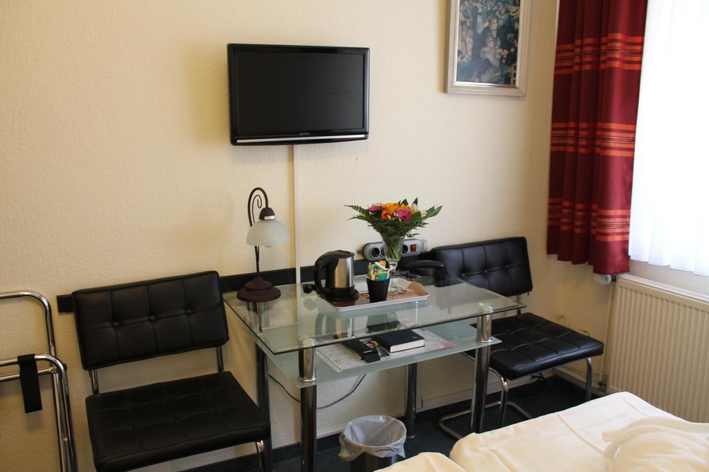 Hotel Mueller Koeln Phòng bức ảnh